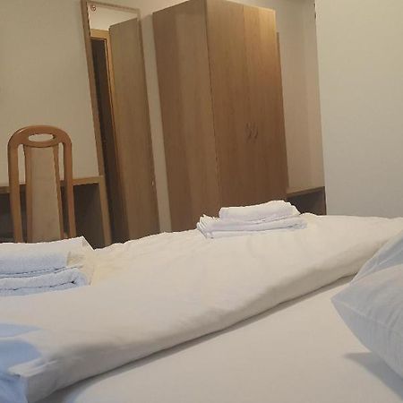 Vila Turistica Principesa Margareta 베이우슈 외부 사진